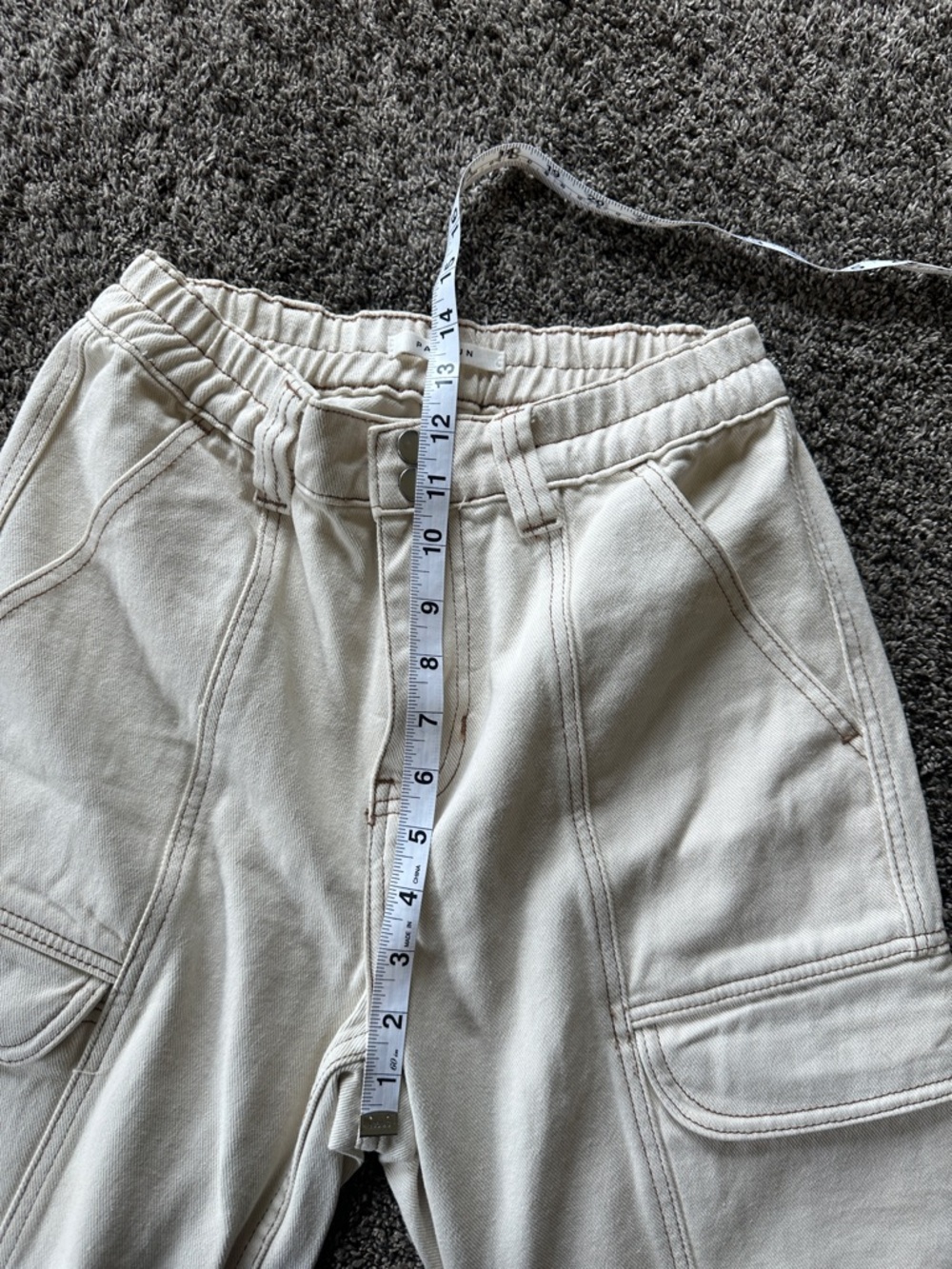 PacSun Women's Straight Leg Cargo Pants in Off-White Light Tan Size Small - Picture 9 of 11